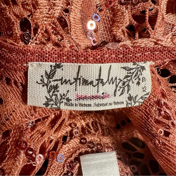 NWOT Free People Intimately ‘Best Idea’ Lace Swing Cropped Camisole in “Rose” XS - Picture 4 of 14